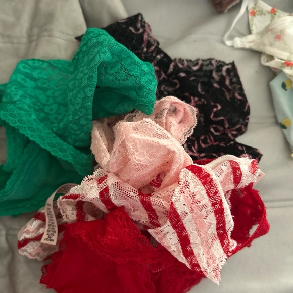 PINK Victoria's Secret Lace Panties - Red, Pink, Green, Black Grab Bag 5 Pairs - Picture 2 of 3